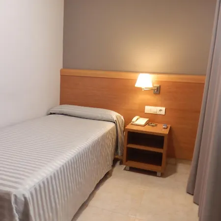 Ingles Hotel