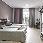 イングレス ホテル